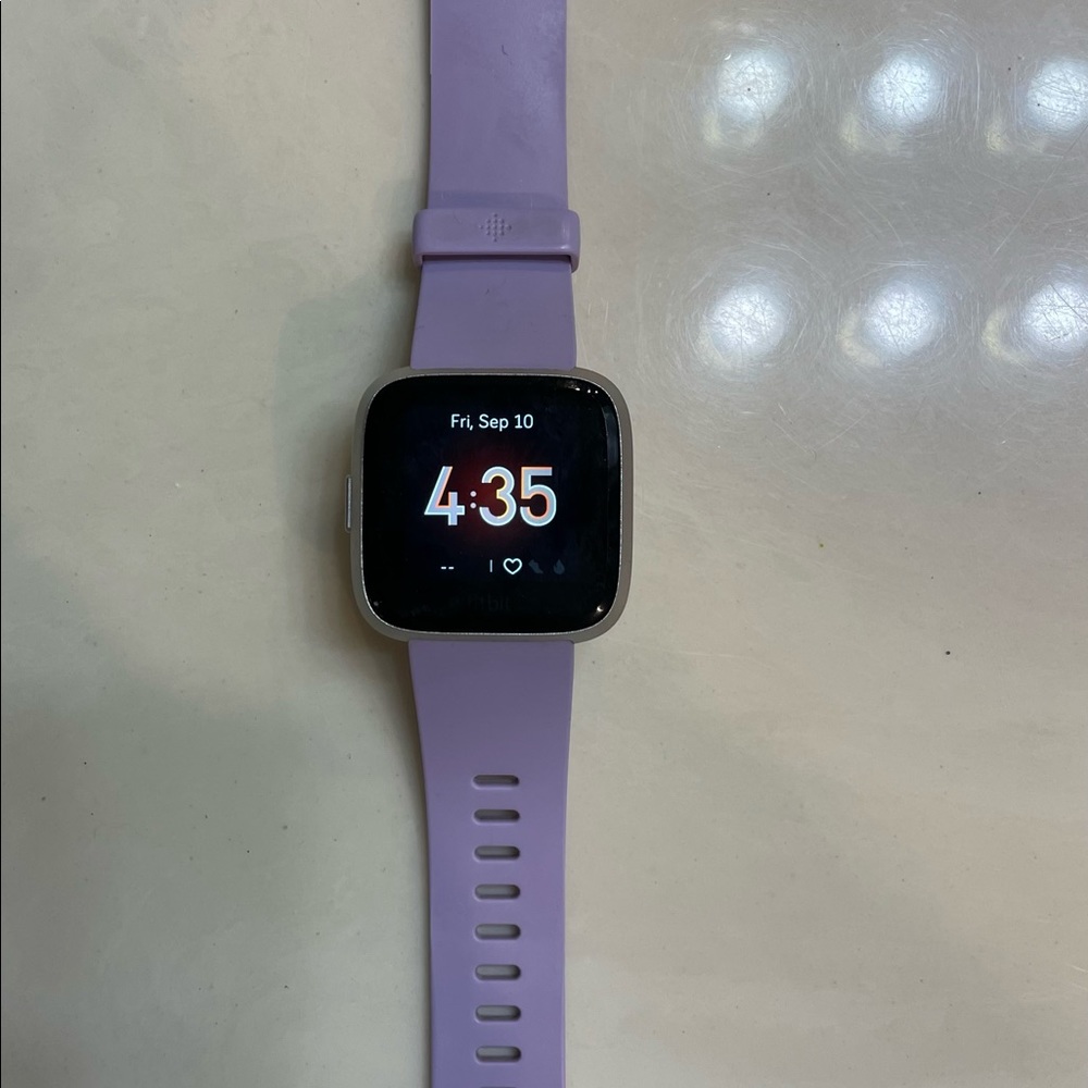 Fitbit Versa Lite